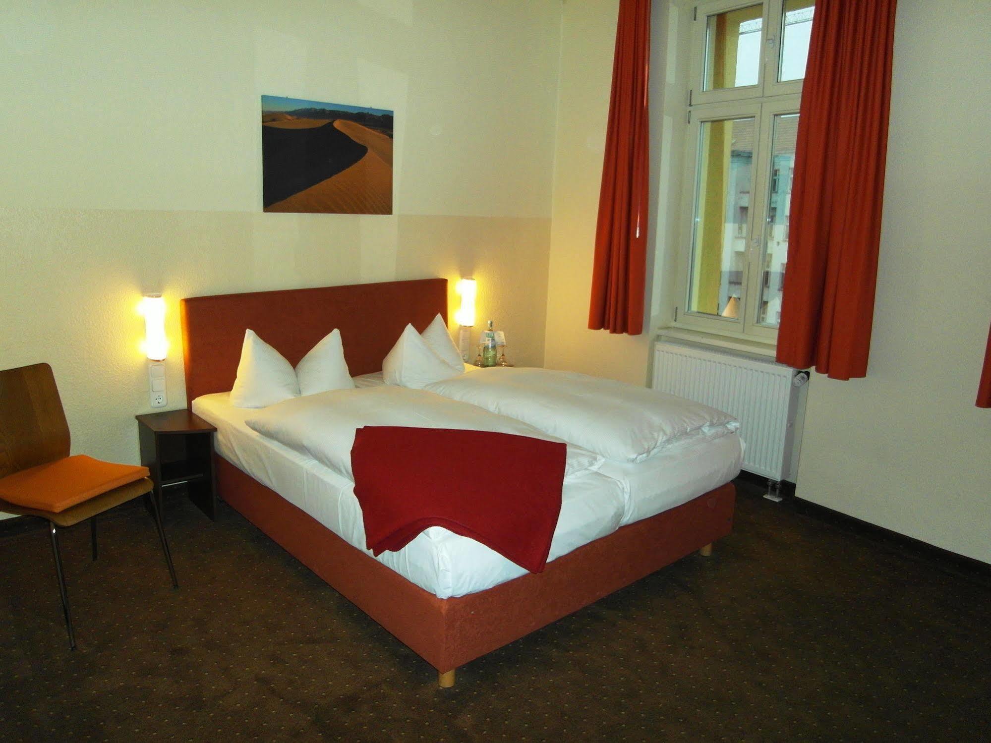 Melarose Feng Shui Hotel Berlín Exterior foto